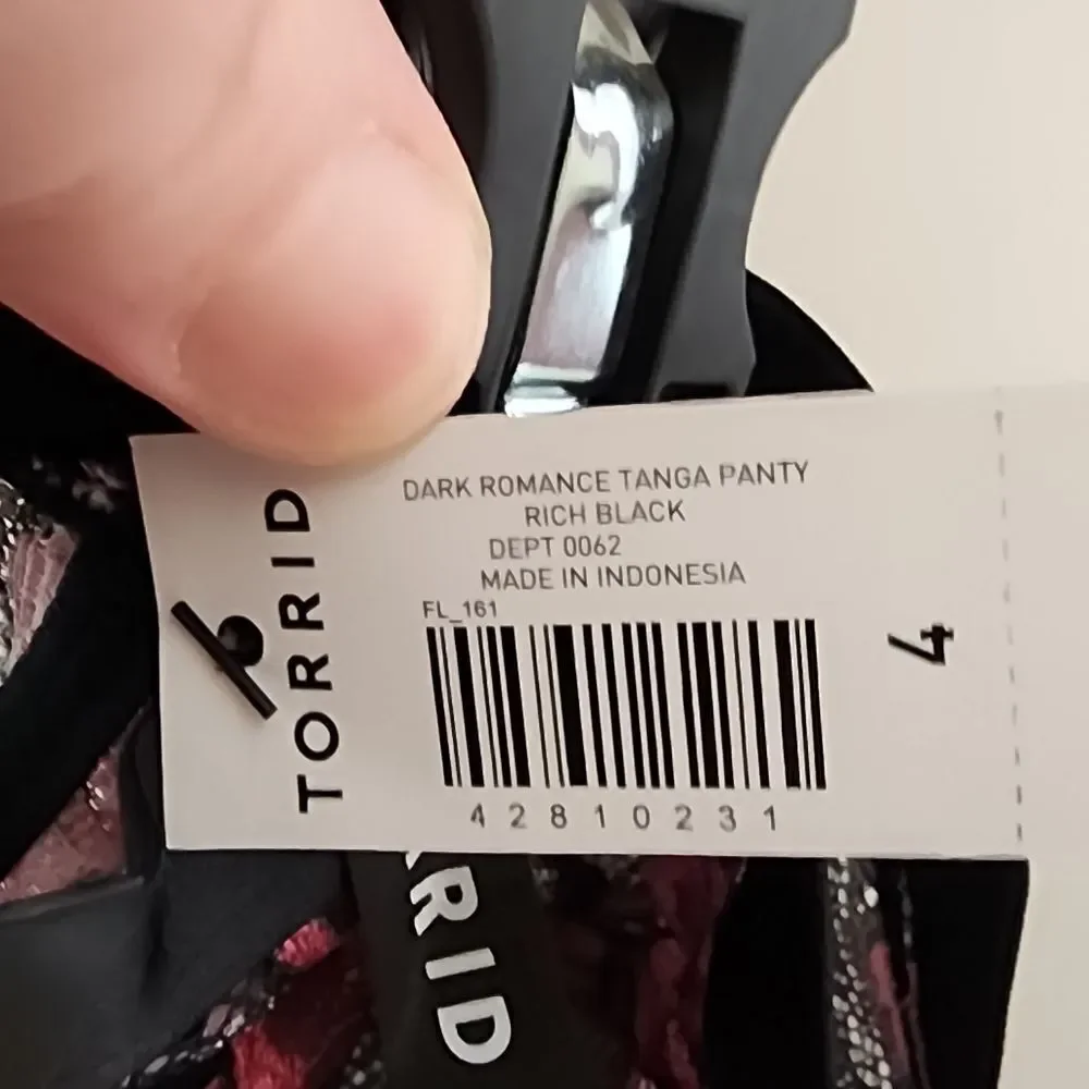 4X 26W Torrid Black Pink Bra Panty Set Sheer Lingerie Dark Romance Plussize NWT
